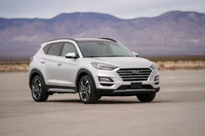2019-hyundai-tucson_100647769_h.webp