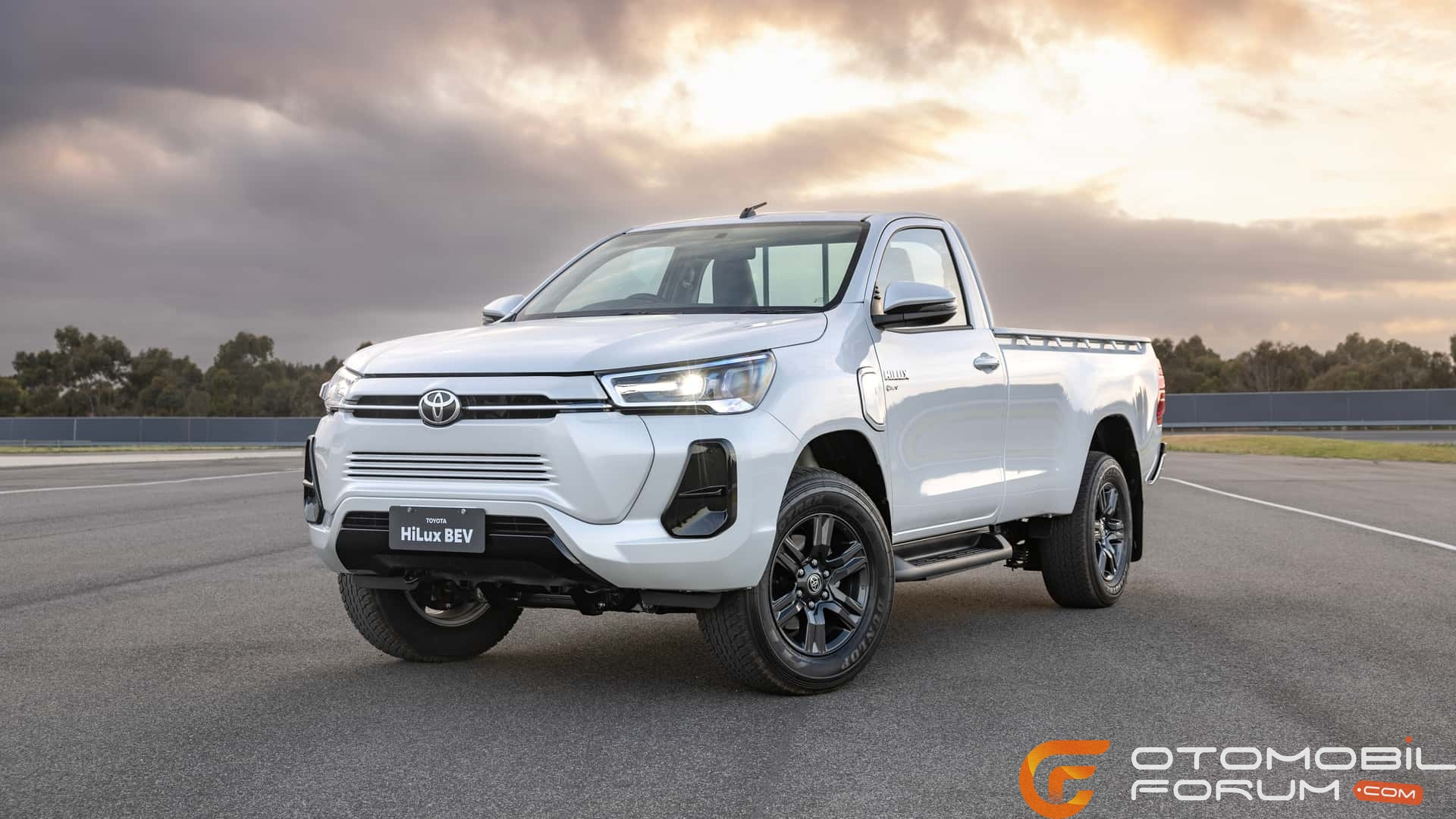elektrikli-toyota-hilux